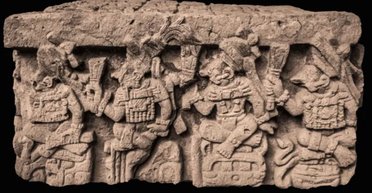 Антрополог розкрив секрет мая: древній артефакт приховував таємні написи (фото)