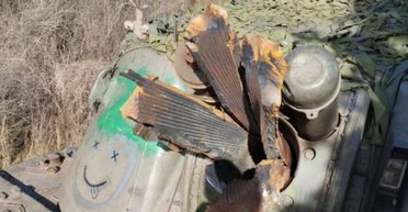 Пушку разорвал снаряд из Китая: в СМИ сообщили детали инцидента с САУ "Акация" ВС РФ (фото)