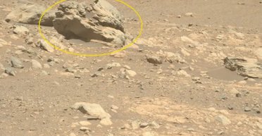 Марсоход NASA обнаружил на Марсе странный объект: он чужой для Красной планеты (фото)