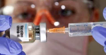 Ударить по вирусу сахаром и гречкой. Как ускорить темпы вакцинации в Украине