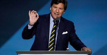 "Негайно": в американців, що воюють за Україну, треба відібрати паспорти, — Карлсон (відео)