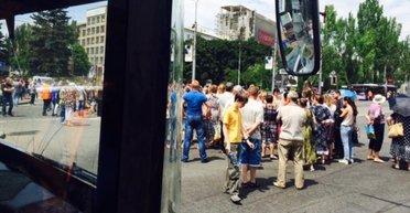 Бунт у Донецьку. Як 7 років тому в "ДНР" провели перший і останній антивоєнний мітинг (відео)