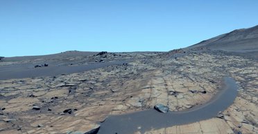 Марс виглядає напрочуд знайомим на приголомшливому знімку марсохода NASA (фото)