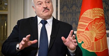 "Не провокуйте": Лукашенко підтвердив розгортання "Орешника" в Білорусі та пригрозив "бахнути"
