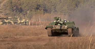 Українські бійці вперше показали модернізований танк Т-64БВ1К: що було покращено (відео)