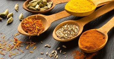 Добавьте к завтраку: 2 неожиданные специи, которые помогут ускорить метаболизм