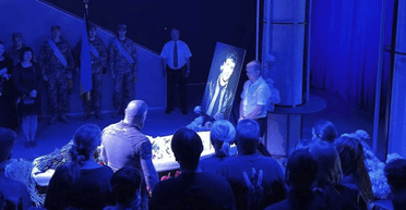 "Людоеды": фотографы Либеровы попали в скандал из-за кадров с похорон актера Фелипенко