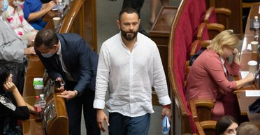 Уехали или нет — срок получат: кого из известных украинцев подозревают в госизмене