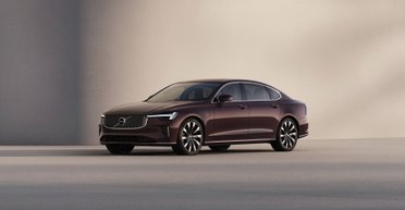 Volvo представила мощного электрифицированного конкурента Audi A6 и Lexus ES (фото)