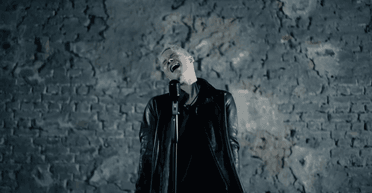 "Хайпожер підметушився": співак Shaman розлютив росіян піснею про теракт у "Крокусі" (відео)