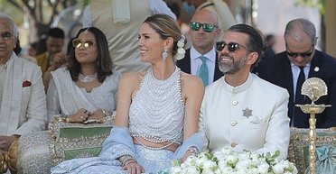 Дженнифер Лопес и пятиметровый торт: сын Трампа тайно посетил свадьбу миллиардера из Индии