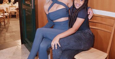 Дочь Ким Кардашьян заметили с сумкой за 147 тысяч гривен (фото)