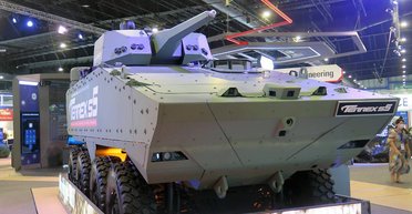 Електрична БМП: у Сінгапурі показали інноваційну бойову машину Terrex s5 (відео)