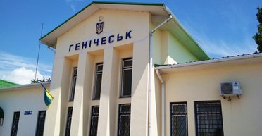 В Геническе "прилетело" в пансионаты с оккупантами: Сальдо заявил о "детонации на пустыре"