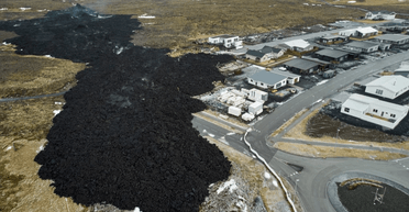 Місто-привид в Ісландії вабить тисячі туристів, охочих побачити наслідки катаклізму (фото)