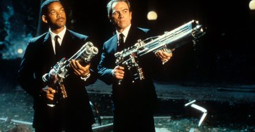 Режисер "Людей у чорному" розповів, як метеоризм Вілла Сміта зірвав знімальний процес