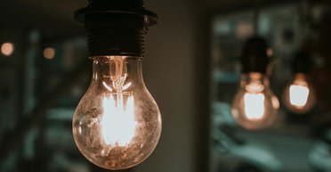 Графики отключений света на 14 февраля: у кого не будет электричества более 16 часов