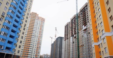 Заветные метры. Cтоит ли покупать недвижимость именно сейчас