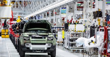 Остановились производство и продажи: хакеры заблокировали работу Jaguar Land Rover