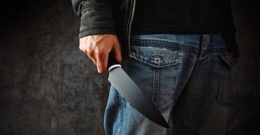 Ранил ножом полицейского: новые подробности конфликта в Днепре во время рейда ТЦК (фото)