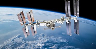 Порятунок з МКС: чому астронавти NASA можуть повернутися на Землю без скафандрів (фото)