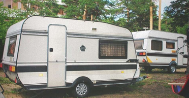 Британець, полишивши роботу і дім, почав жити в мінівені, попри думку родини (фото)