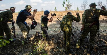 Свои среди чужих. Что думают западные журналисты о скандале с аккредитацией в "ДНР/ЛНР"