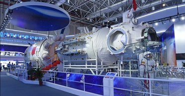 Космічне протистояння: як РФ і КНР борються проти США за межами планети, – CNN