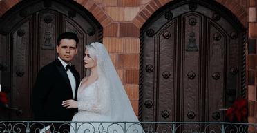 Міка Ньютон святкує 11 річницю стосунків з чоловіком: як склалась її доля (фото)