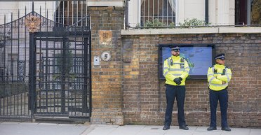 Диппортация. Чем чревата новая дипломатическая война мира с Россией