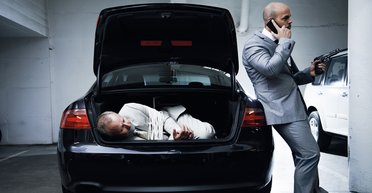 Люди в черном. Что делают в Украине агенты российских спецслужб