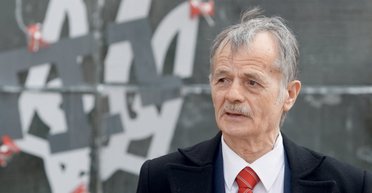 На Красной площади никогда не соберутся сотни тысяч людей, чтобы свергнуть неугодный режим, — Мустафа Джемилев