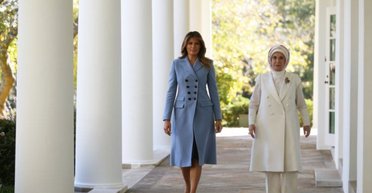 Жена Эрдогана призвала Меланию Трамп проявить к детям Газы такое же внимание, как и к украинским