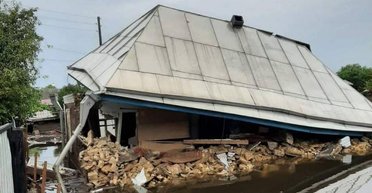 Без российского паспорта или $1000 не спасают: как живет Херсонщина после подрыва Каховской ГЭС