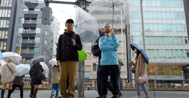 "Друг на деякий час": чоловік заробляє сотні доларів на день нічого не роблячи (фото)