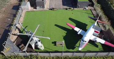 Можна переночувати в танку: туристи можуть пожити на колишній військовій базі Королівських ВПС