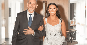 Чоловік подолав майже 48 км після урагану "Хелен", щоб встигнути на весілля доньки (фото)