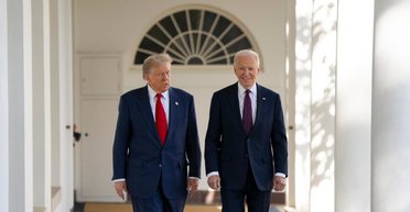 Трамп обвинит Байдена, если Украина проиграет в войне России, — The Economist