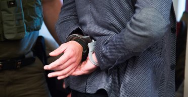 Малым дали. 10 самых громких дел против коррупционеров, которые закончились приговорами