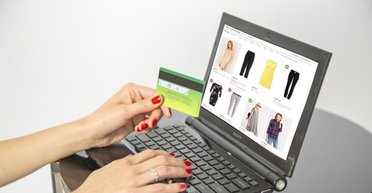 Продал через Новую почту — уплати налоги: почему ГНС присылает украинцам "письма счастья"