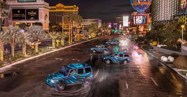 Электрические "Гелендвагены" оригинально станцевали в центре Лас-Вегаса (видео)