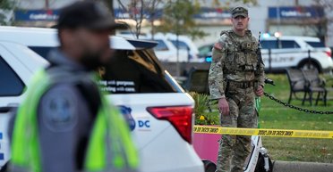 Байден не при чем: стрельбу в Вашингтоне устроил афганец, которому въезд в США одобрил Трамп