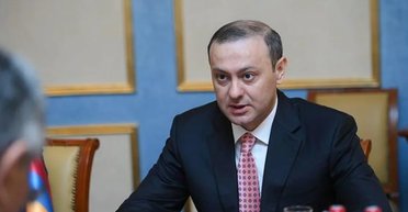 "Відібрали в нас Нагірний Карабах": Радбез Вірменії звинуватив у втраті територій Росію