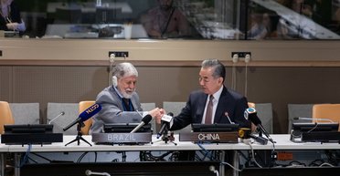 Китай провел первую встречу "Друзей мира": 12 стран застергли от ядерных угроз