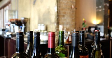 Развенчаны три самых популярных мифа об алкоголе: о них знают даже те, кто не пьет