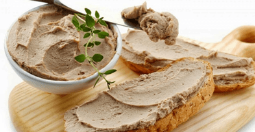 Ніжний паштет зі свинячої печінки: простий рецепт смачної намазки