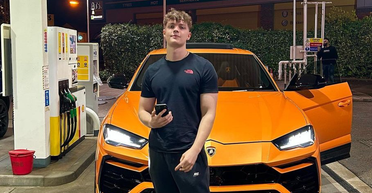 21-летний парень, который так и не закончил школу, стал миллионером (фото)