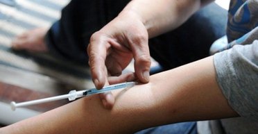 Людей с нарко- и алкозависимостью могут набирать в ВСУ: где они будут служить (видео)