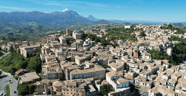 Жилье по цене чашки кофе: в Италии продают дома по 1 евро: в Италии продают дома по 1 евро