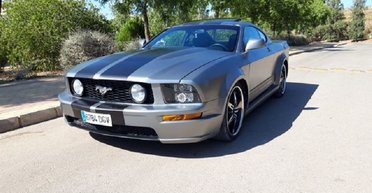 Мастера создали необычный гибрид Ford Mustang и дешевого Hyundai (фото)